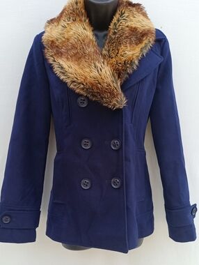 Jules & James Women's Navy Double-Breasted Coat with Removable Faux Fur Collar